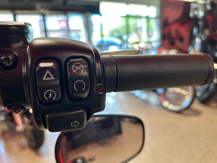 2022 Harley-Davidson Street Bob 114 (FXBBS) Softail Black