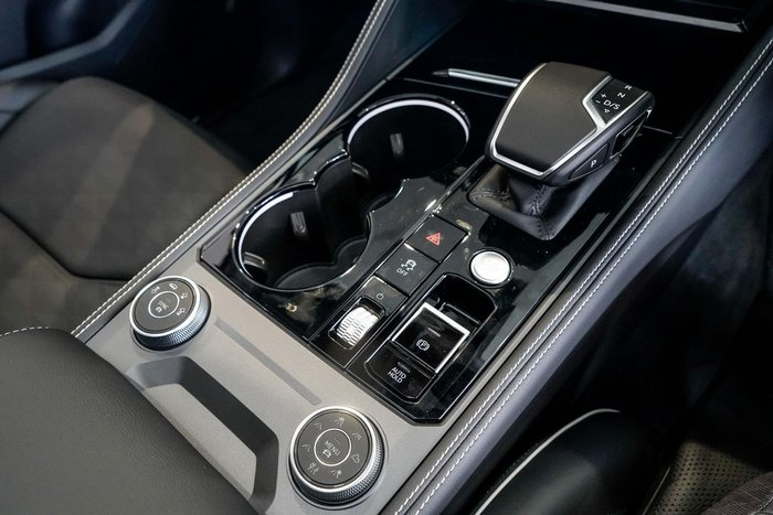 2025 Volkswagen Touareg 210TDI Elegance