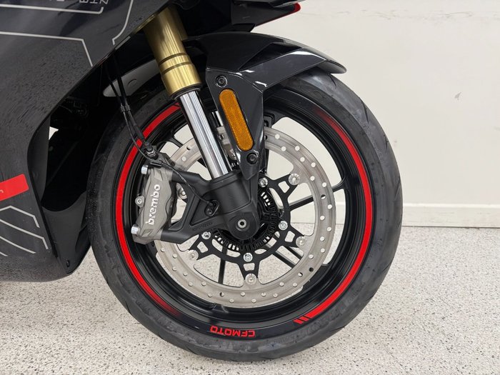 2024 CFMOTO 450 SR ABS NEBULA BLACK