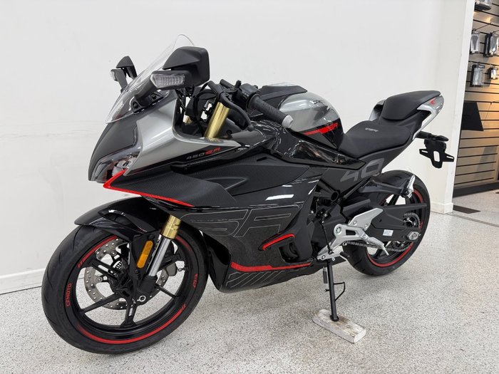 2024 CFMOTO 450 SR ABS NEBULA BLACK
