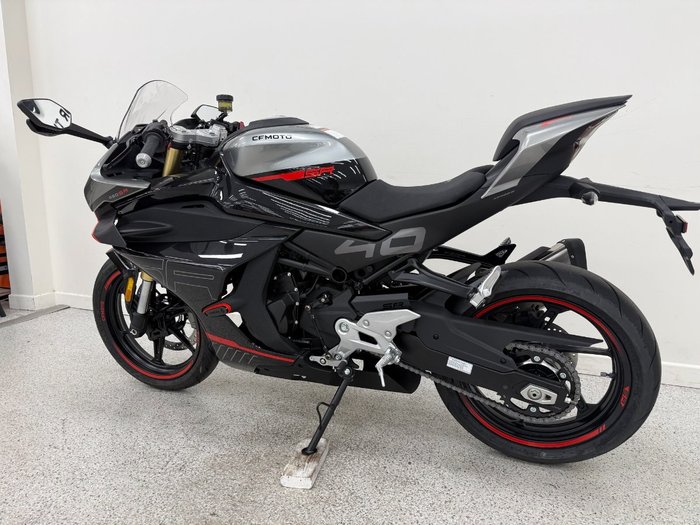 2024 CFMOTO 450 SR ABS NEBULA BLACK