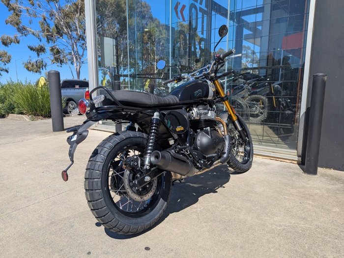 2026 Royal Enfield (see Also Enfiel 2026 Royal Enfield (see Also Enfiel 650CC BEAR 650 Road Golden Shadow