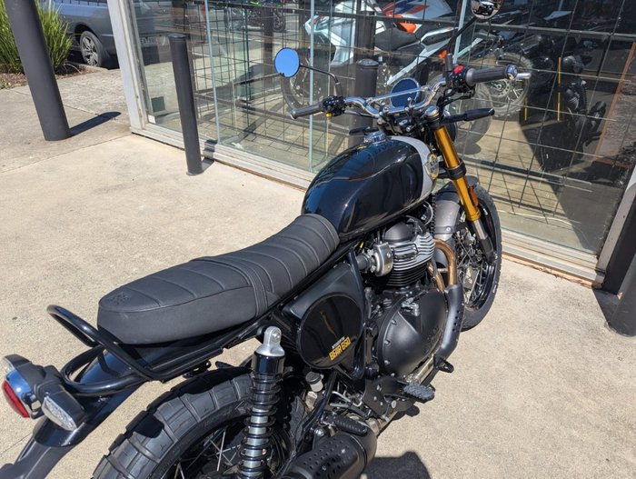 2026 Royal Enfield (see Also Enfiel 2026 Royal Enfield (see Also Enfiel 650CC BEAR 650 Road Golden Shadow