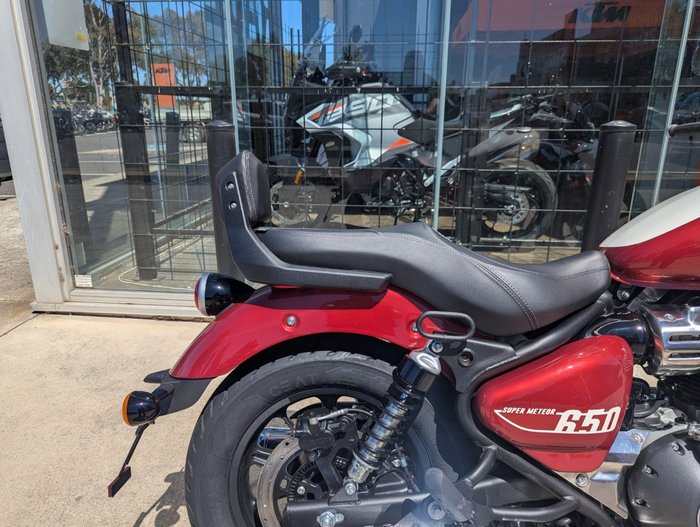 2025 Royal Enfield (see Also Enfiel 2025 Royal Enfield (see Also Enfiel 650CC SUPER METEOR 650 Road CELESTIAL RED