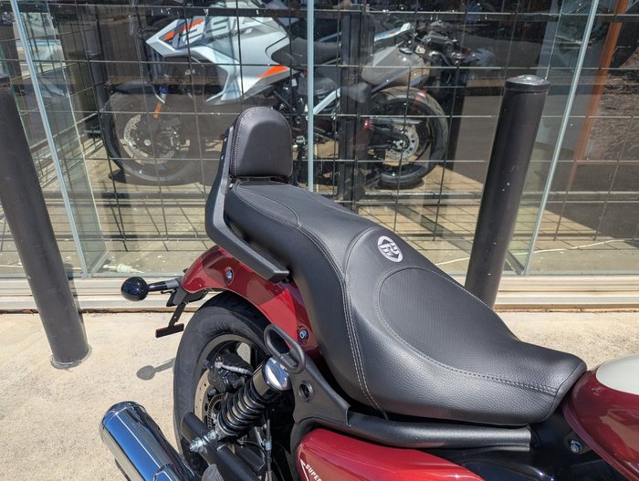 2025 Royal Enfield (see Also Enfiel 2025 Royal Enfield (see Also Enfiel 650CC SUPER METEOR 650 Road CELESTIAL RED