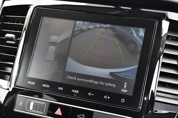 2024 Mitsubishi Pajero Sport GLS