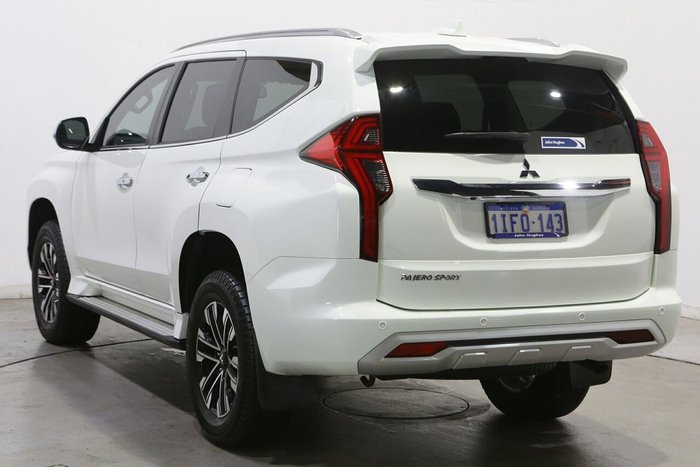 2024 Mitsubishi Pajero Sport GLS