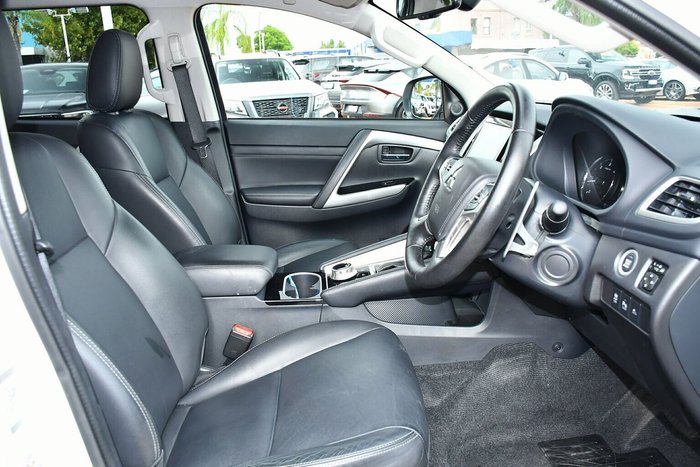 2024 Mitsubishi Pajero Sport GLS