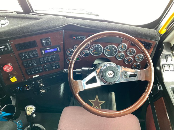 2020 Western Star 4864Fxb