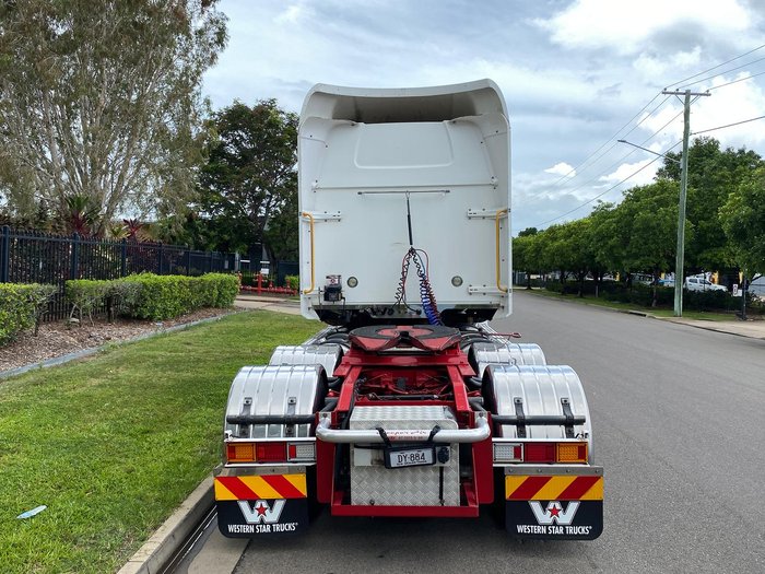 2020 Western Star 4864Fxb