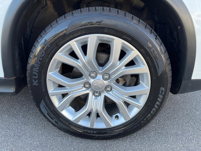 2019 Mitsubishi ASX ES