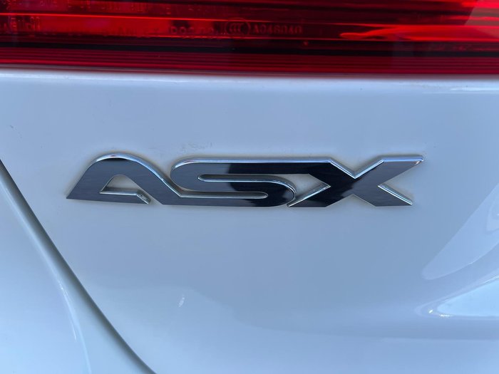2019 Mitsubishi ASX ES