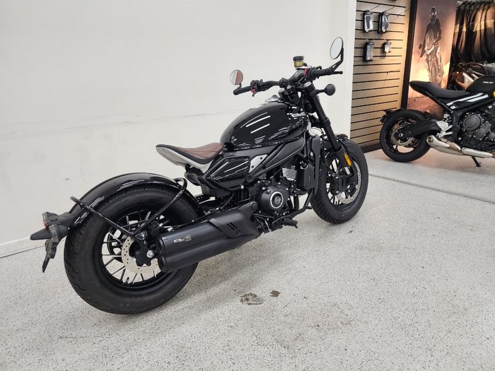 2025 CFMOTO 450 CL-C BOBBER NEBULA BLACK