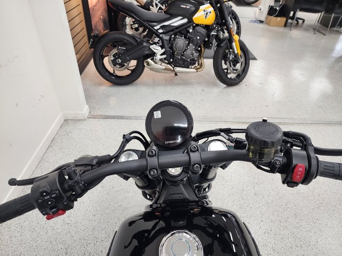 2025 CFMOTO 450 CL-C BOBBER NEBULA BLACK