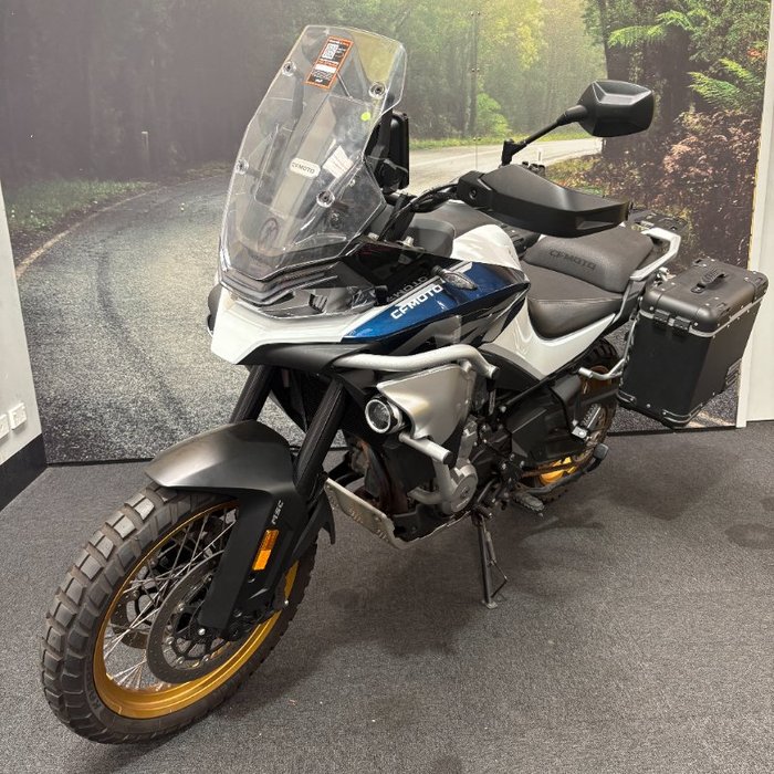 2023 CFMOTO MT EXPLORE NEBULA WHITE