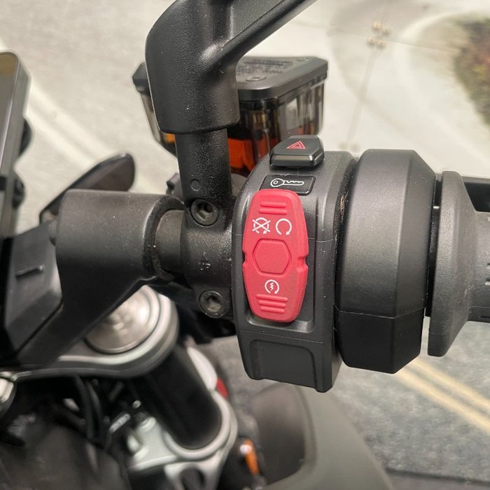 2024 CFMOTO 2024 Cf Moto 800CC 800NK Sport NEBULA WHITE