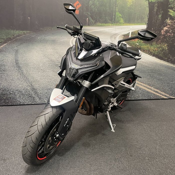 2024 CFMOTO 2024 Cf Moto 800CC 800NK Sport NEBULA WHITE