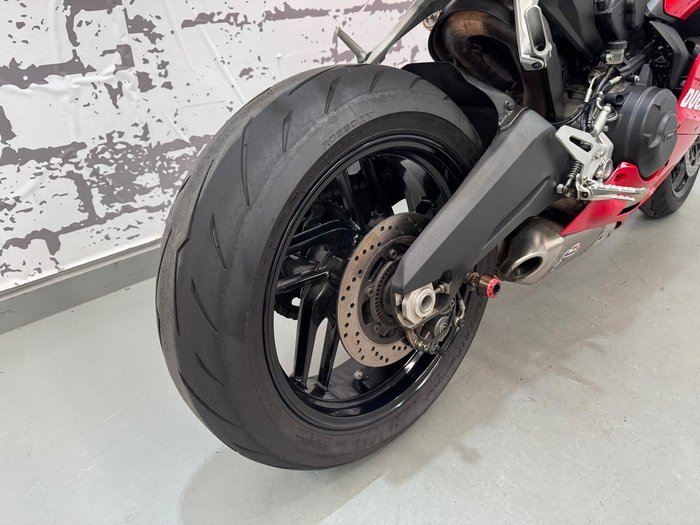 2015 Ducati 899 Panigale Panigale Red