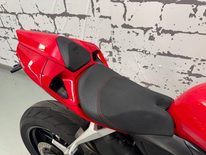 2015 Ducati 899 Panigale Panigale Red