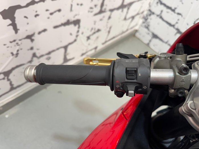 2015 Ducati 899 Panigale Panigale Red