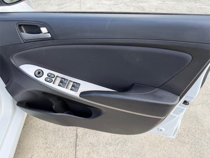 2018 HYUNDAI ACCENT SPORT