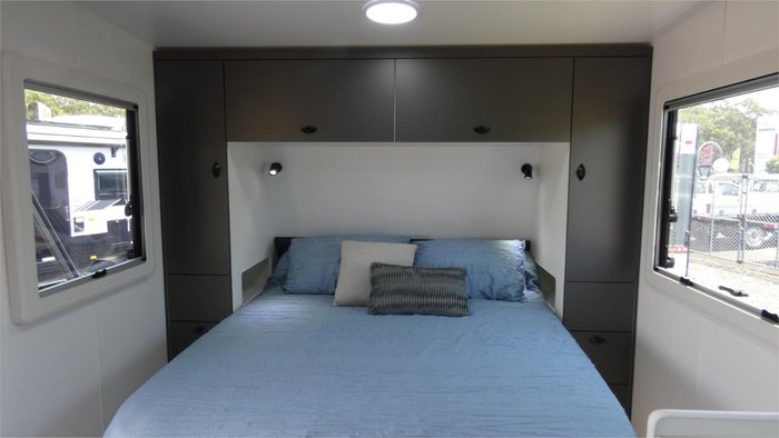 2025 Viscount V Series