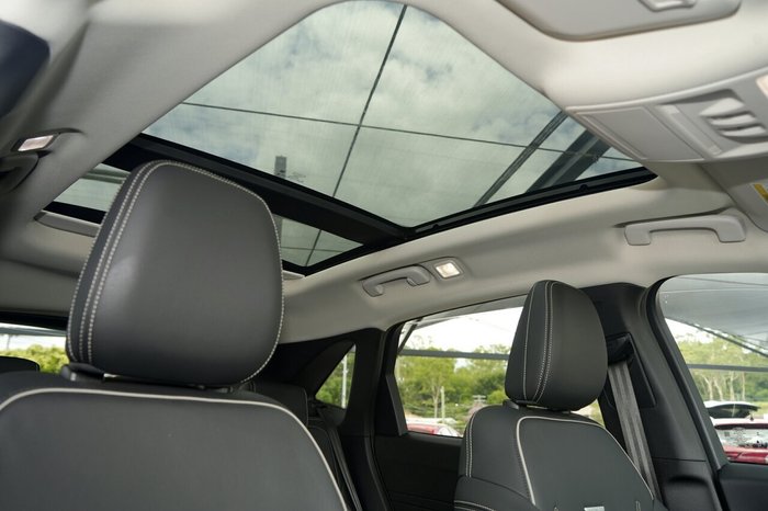 2022 Ford Escape Vignale