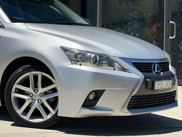 2016 Lexus CT 200h Luxury ZWA10R Titanium