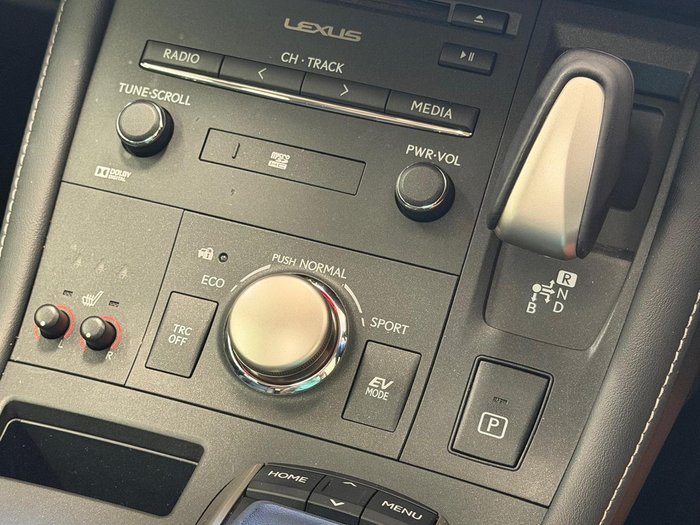 2016 Lexus CT 200h Luxury ZWA10R Titanium