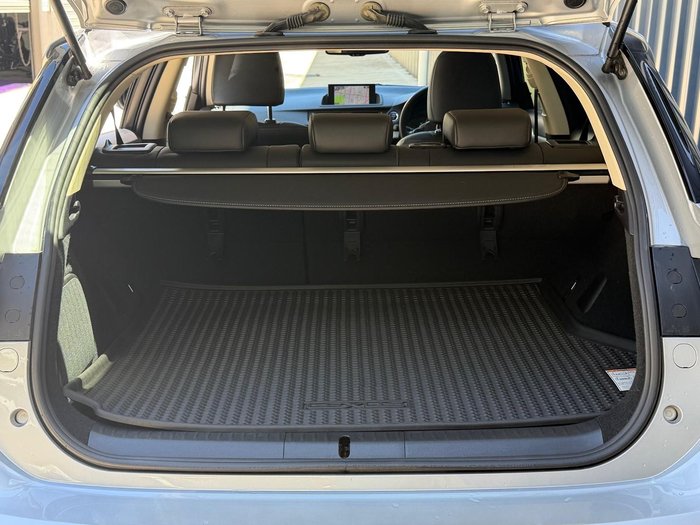 2016 Lexus CT 200h Luxury ZWA10R Titanium