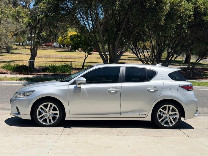 2016 Lexus CT 200h Luxury ZWA10R Titanium