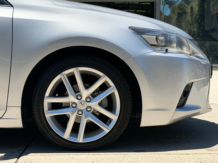 2016 Lexus CT 200h Luxury ZWA10R Titanium