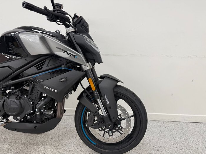 2025 CFMOTO 450 NK NEBULA BLACK