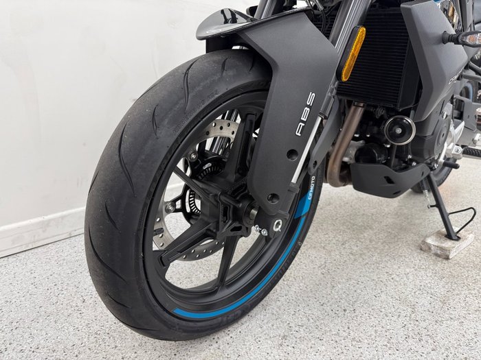 2025 CFMOTO 450 NK NEBULA BLACK