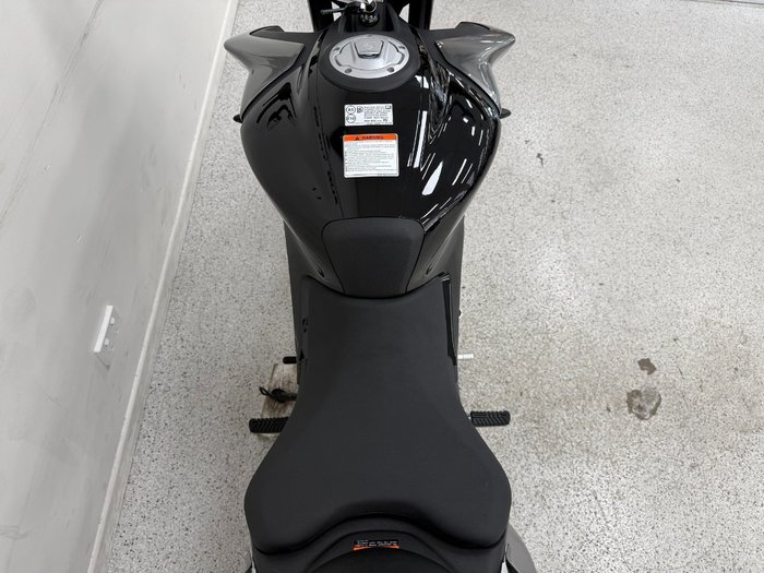 2025 CFMOTO 450 NK NEBULA BLACK