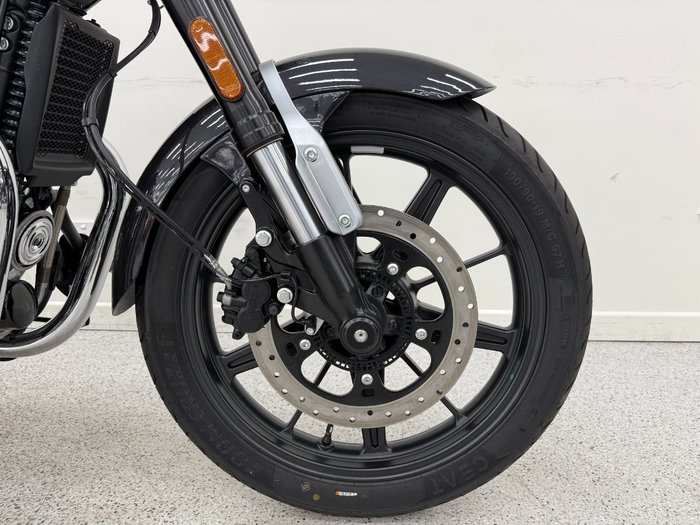 2025 Royal Enfield SUPER METEOR 650 Black