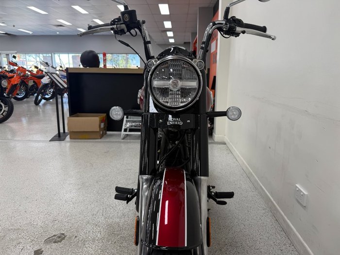 2026 Royal Enfield GOAN 350 Red