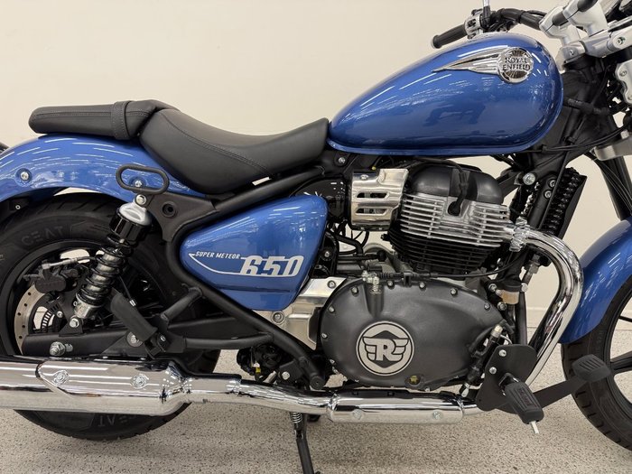 2025 Royal Enfield SUPER METEOR 650 Blue