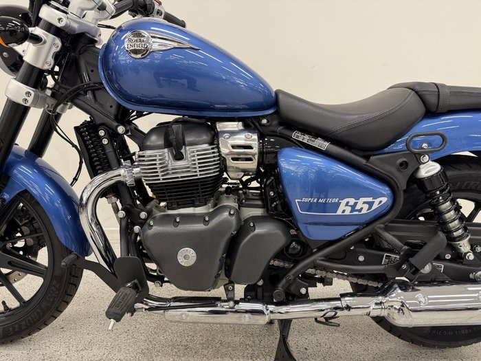 2025 Royal Enfield SUPER METEOR 650 Blue