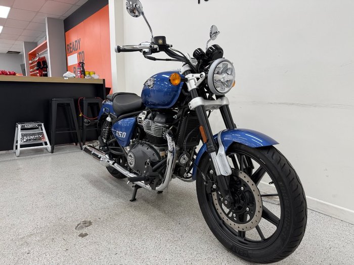 2025 Royal Enfield SUPER METEOR 650 Blue