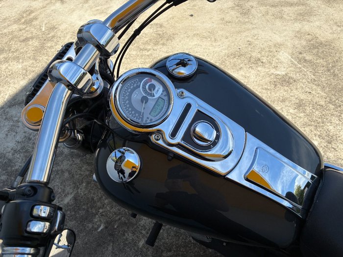 2009 HARLEY-DAVIDSON FXDF FAT BOB Grey