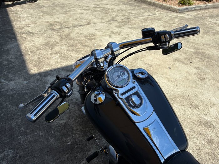 2009 HARLEY-DAVIDSON FXDF FAT BOB Grey