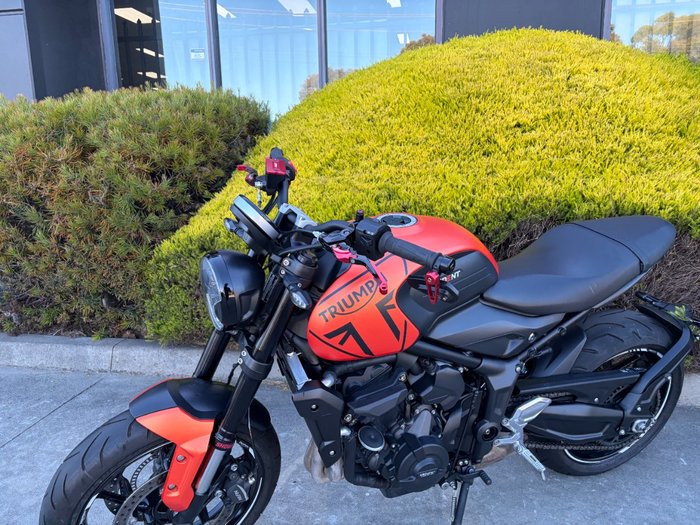 2023 Triumph TRIDENT 660 Orange