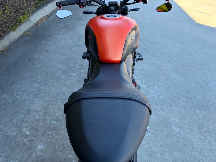 2023 Triumph TRIDENT 660 Orange