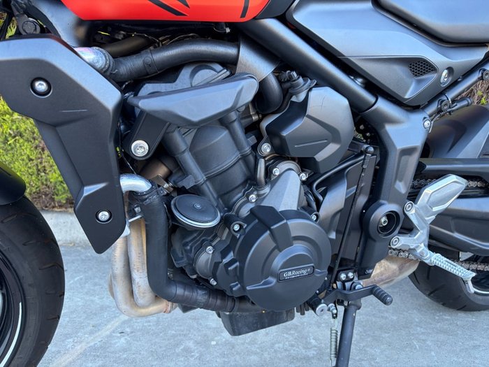 2023 Triumph TRIDENT 660 Orange