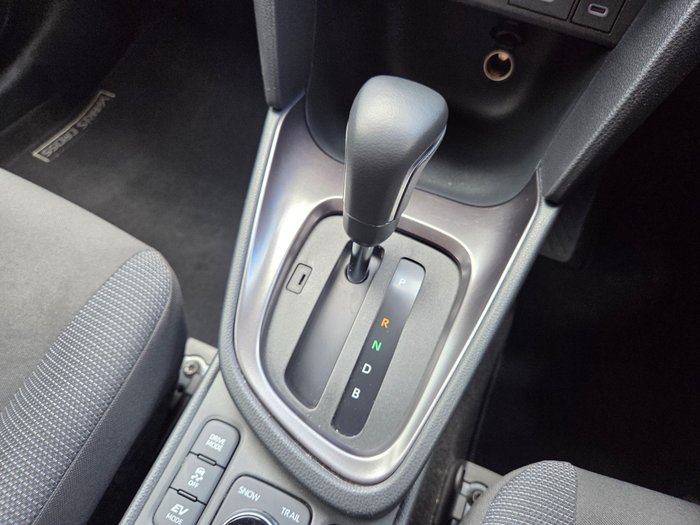 2024 Toyota Yaris Cross GX