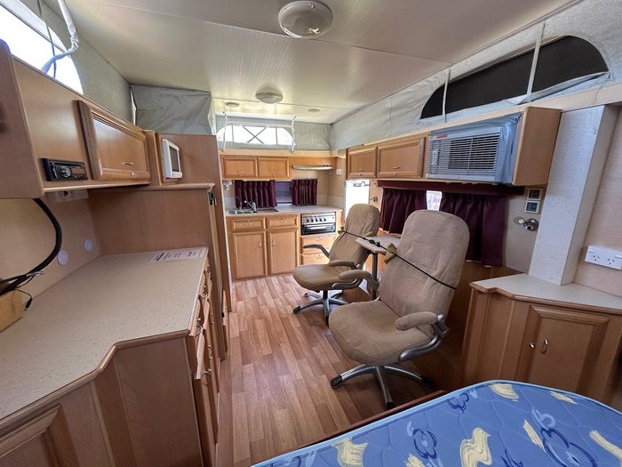 2010 Regent Cruiser Series 3