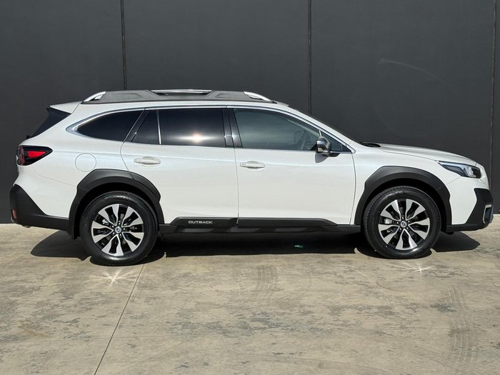 2025 Subaru Outback AWD Touring XT