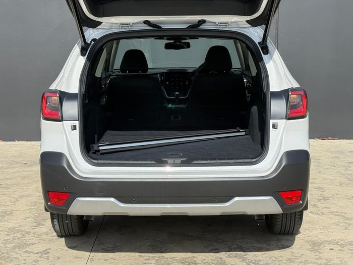 2025 Subaru Outback AWD Touring XT