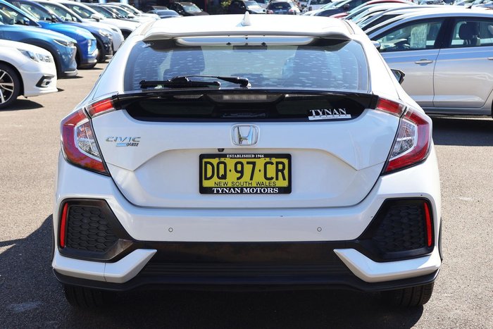 2019 Honda Civic +LUXE 10th Gen MY19 Platinum White